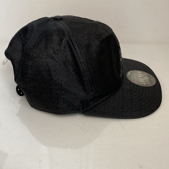 Youth Size Air Jordan Jumpman All Over 23 snap back - Picture 8 of 13